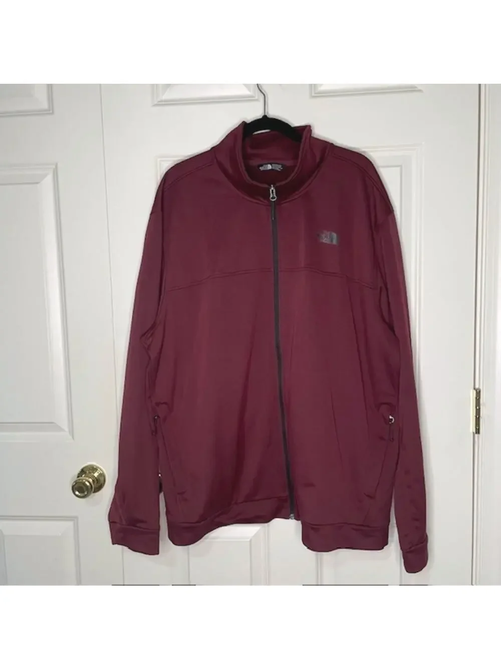 The North Face Burgundy Full-Zip Fleece Jacket Men's XL Soft Warm Outdoor Layer